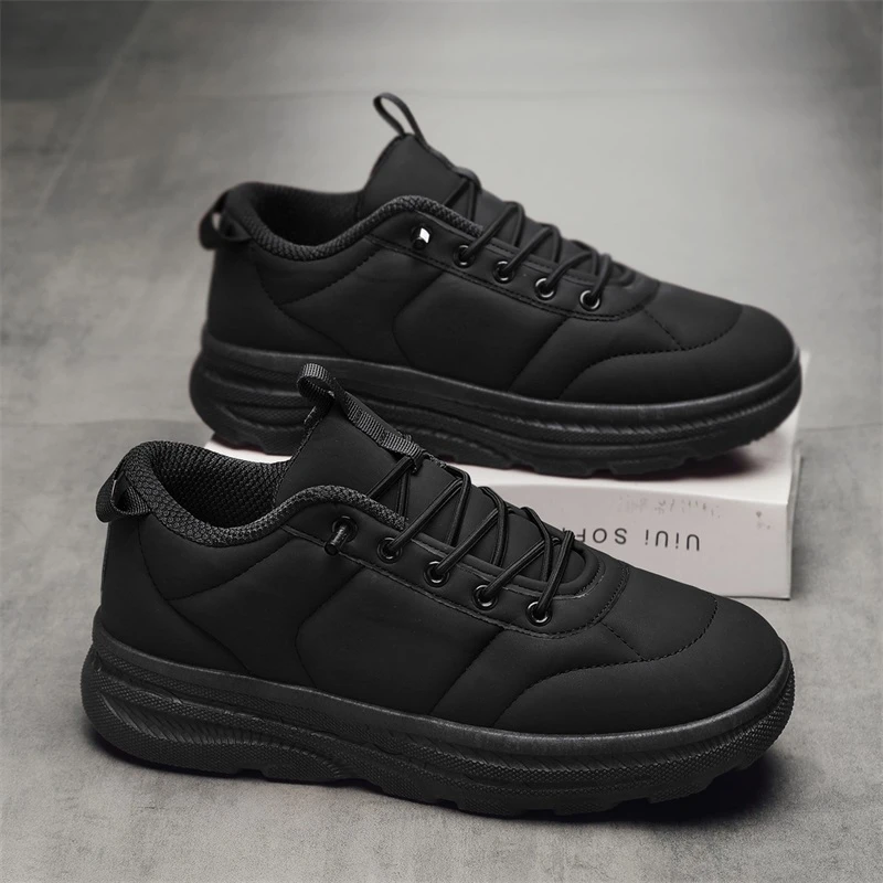 男鞋秋冬季休闲鞋2025新款时尚百搭厚底防滑耐磨舒适防臭吸汗板鞋