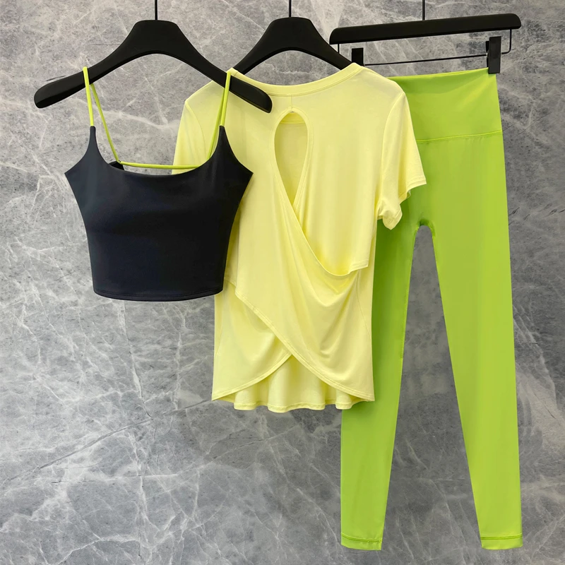 瑜伽服套装新款宽松上衣速干透气薄款普拉提跑步运动健身套装夏