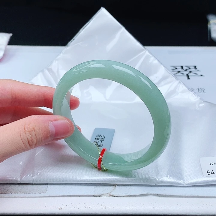 翡翠手镯未镶嵌缅甸天然a货手镯54+
