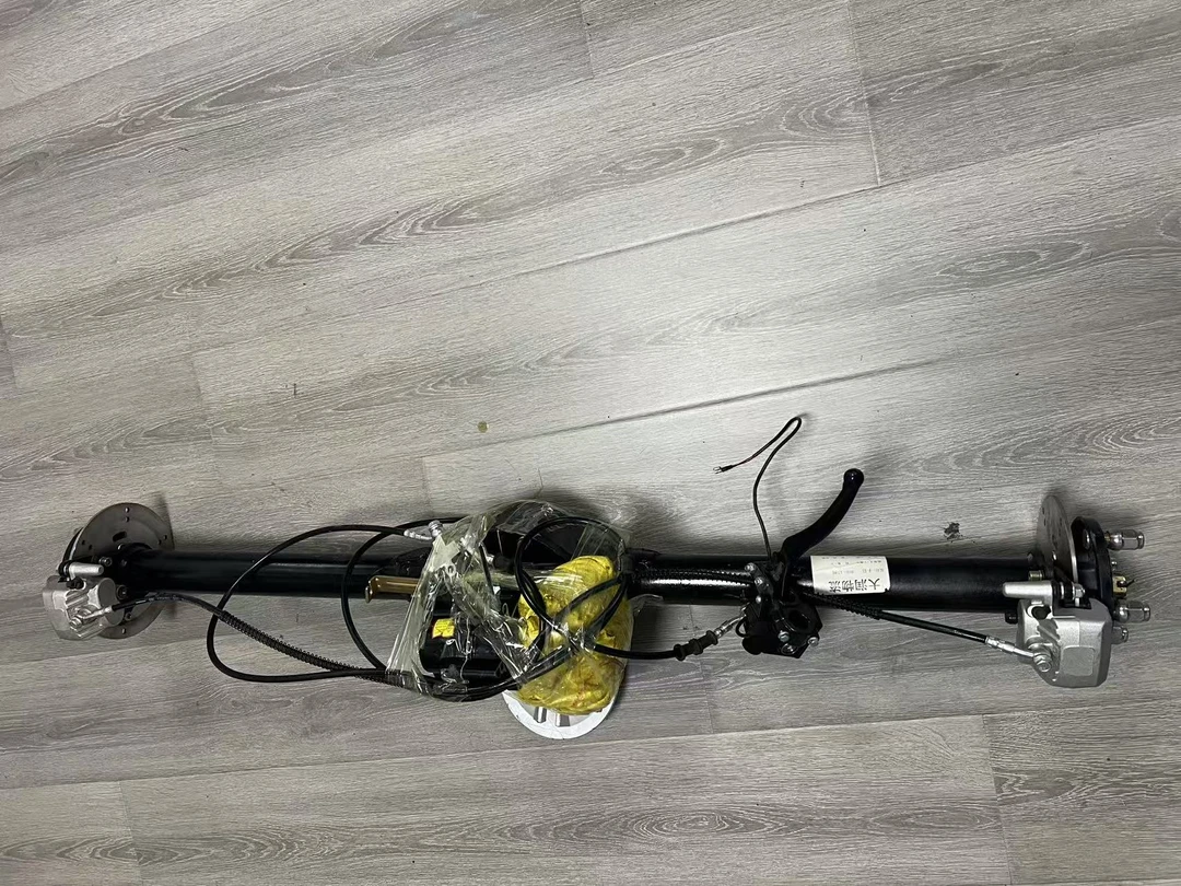 电动三轮车碟刹后桥860长950长1060长变档160古碟刹后桥总成