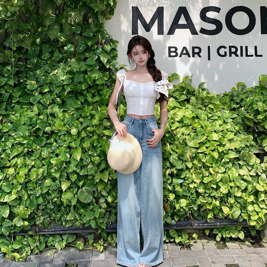 MOMOSHERO【冰岛陨石】夏日团宠版！“降温色”洗水直筒牛仔