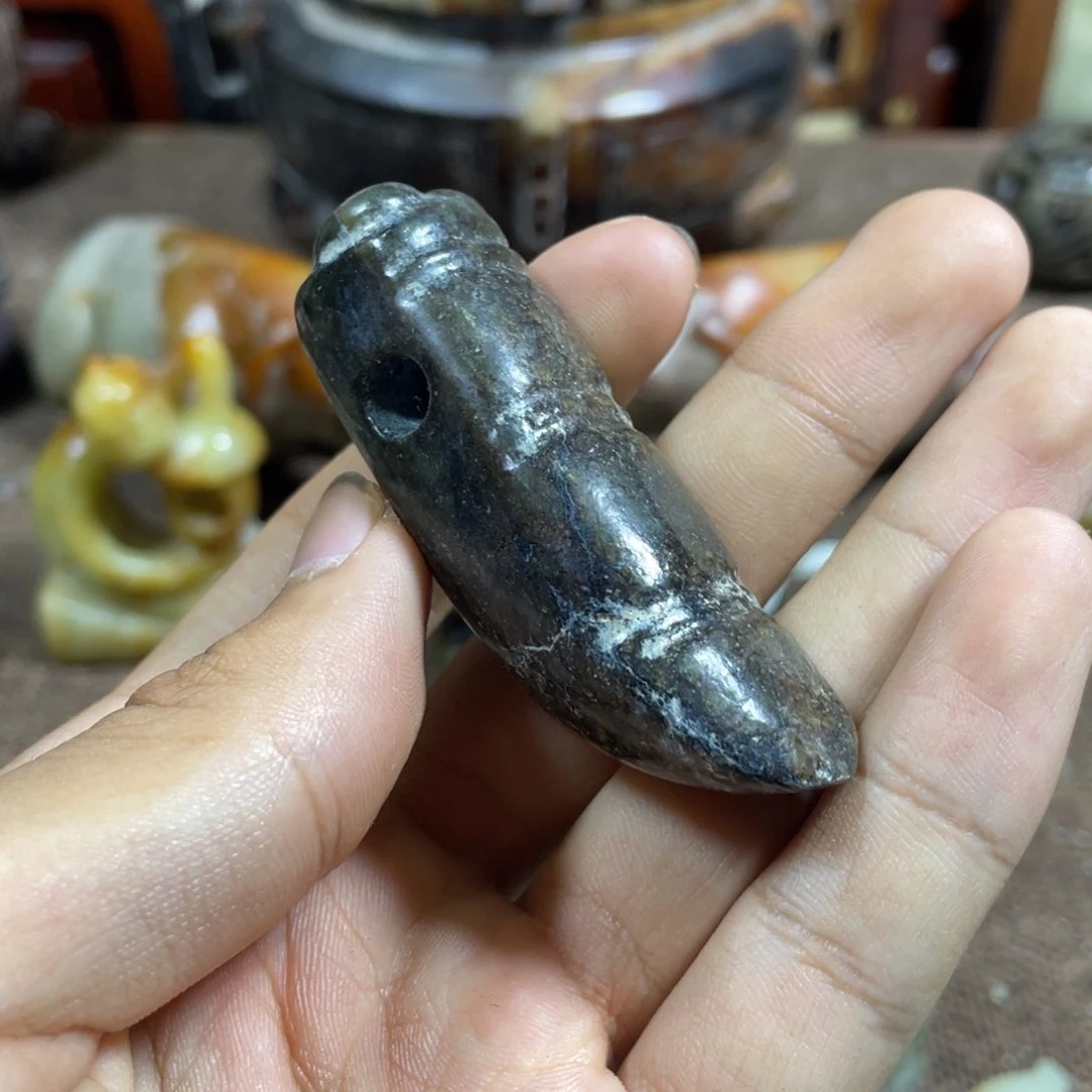 和田玉（糖玉）9K金镶嵌挂件