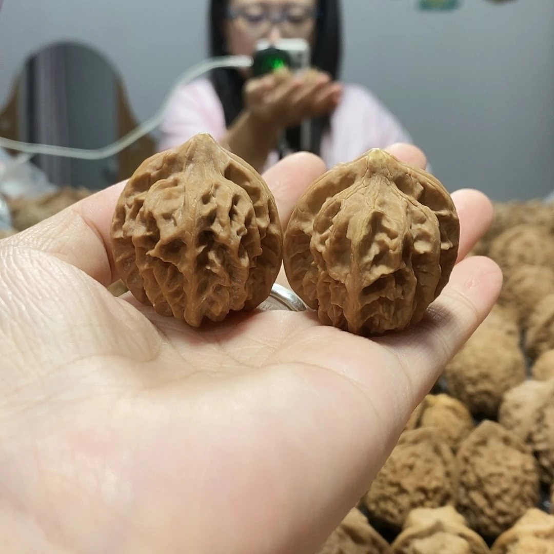 吊坠文玩核桃曹大龙35有黄