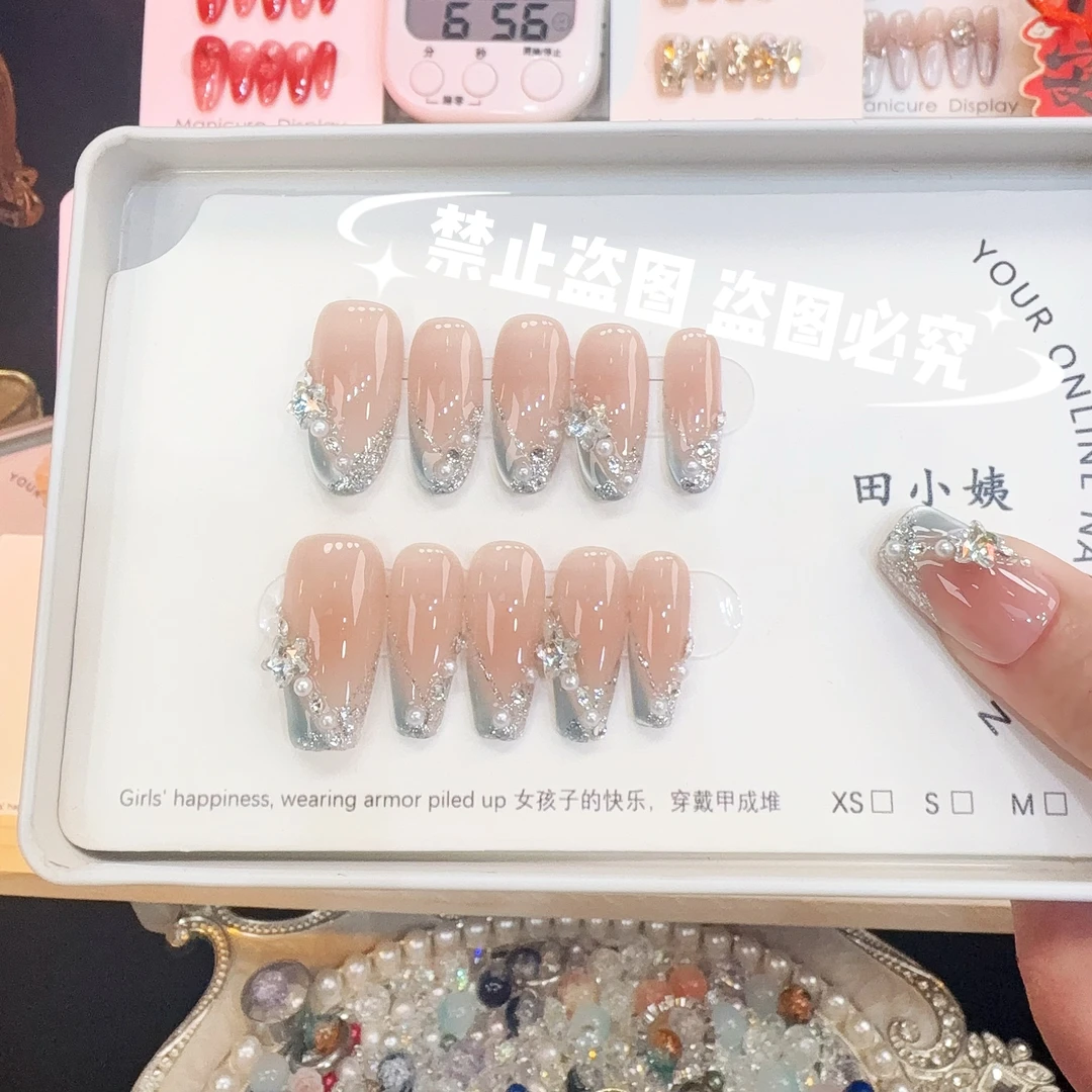 【海滨之眼】手工穿戴甲气质款光疗美甲