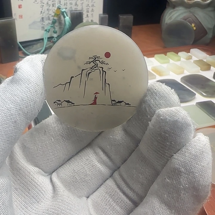 和田玉（糖玉）未镶嵌颈饰