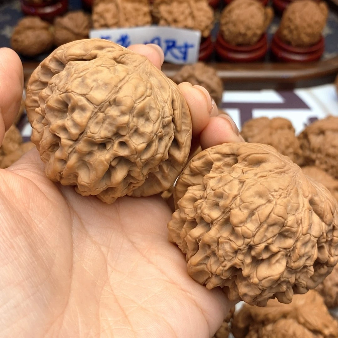 【闪购商品】文玩核桃把件小*73号龙鼎