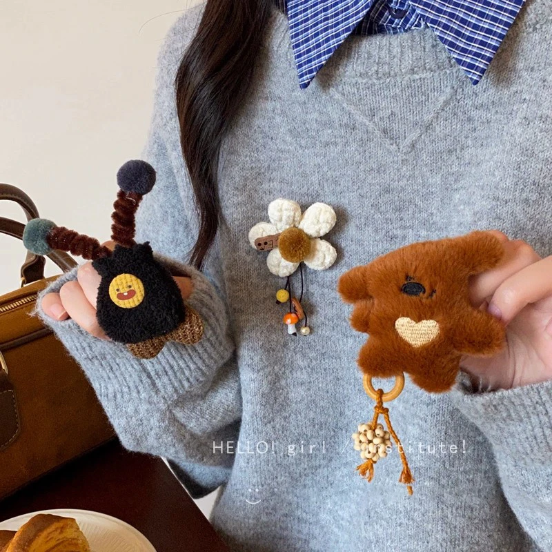 铜布艺胸针 卡通胸针女小众防走光固定别针毛绒玩偶diy装饰配件