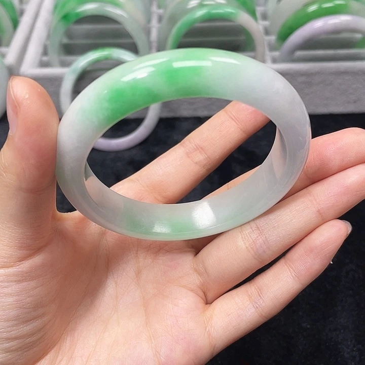 宝****以图为准001无美颜