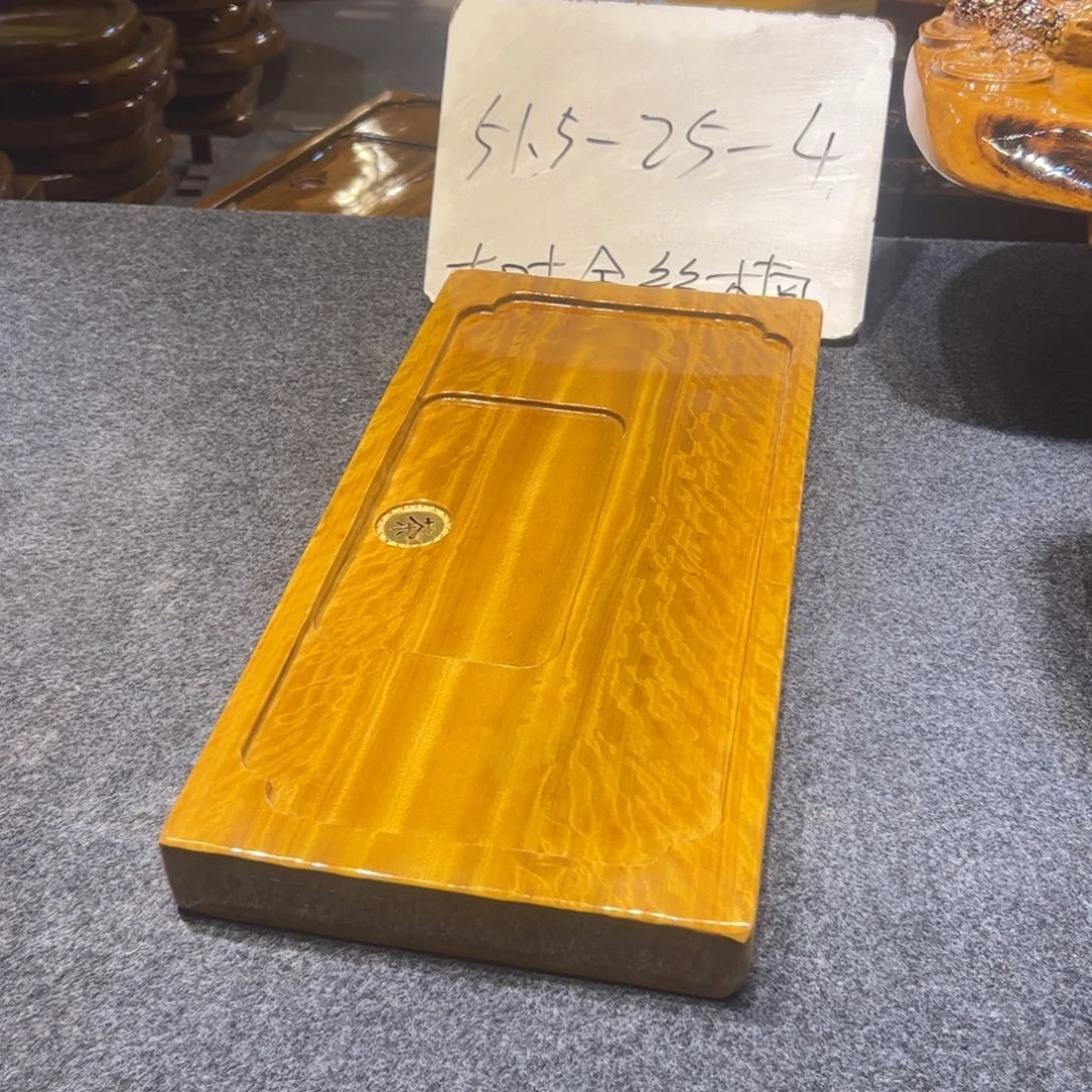 整块金丝楠木茶盘