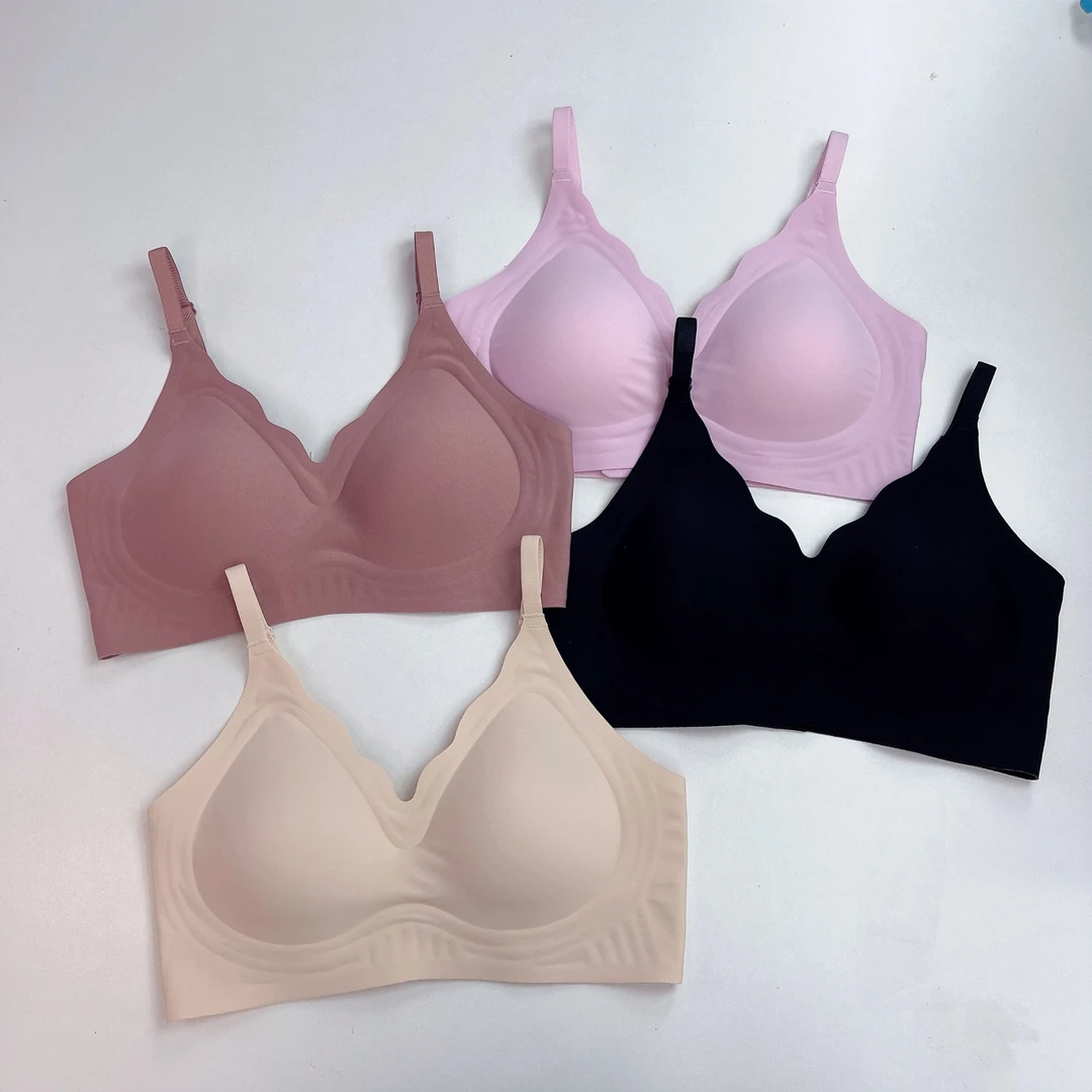 粉底液果冻条软支撑乳胶内衣小胸聚拢不空杯防下垂无痕文胸