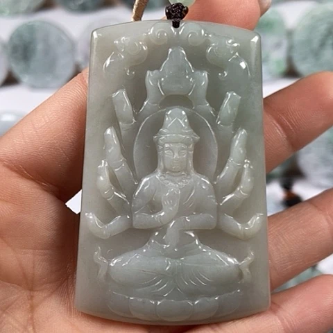 翡翠颈饰未镶嵌千手观音福利