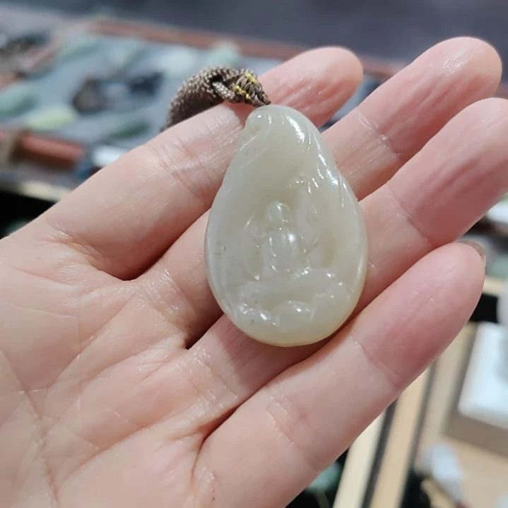 和田玉（糖玉）未镶嵌颈饰
