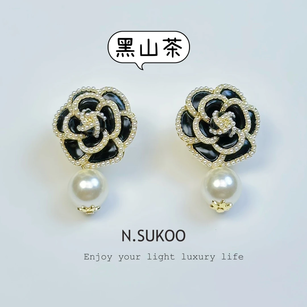 铜合金仿珍珠耳饰 E0392 时尚优雅高贵气质经典山茶花耳环