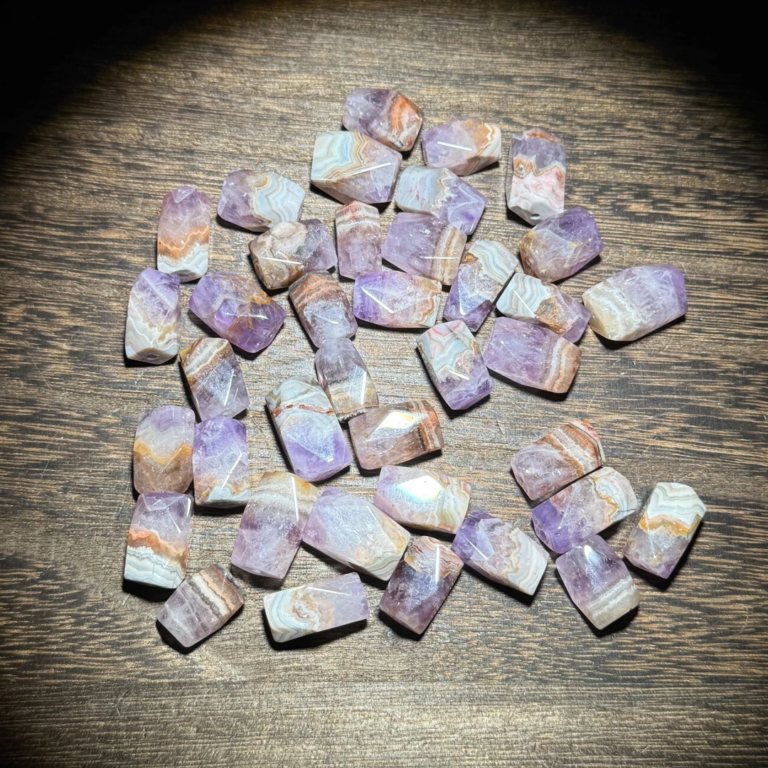 【貝勒爺】S630  甄选极G二三雕刻八棱柱裸坠【多样性发其一】