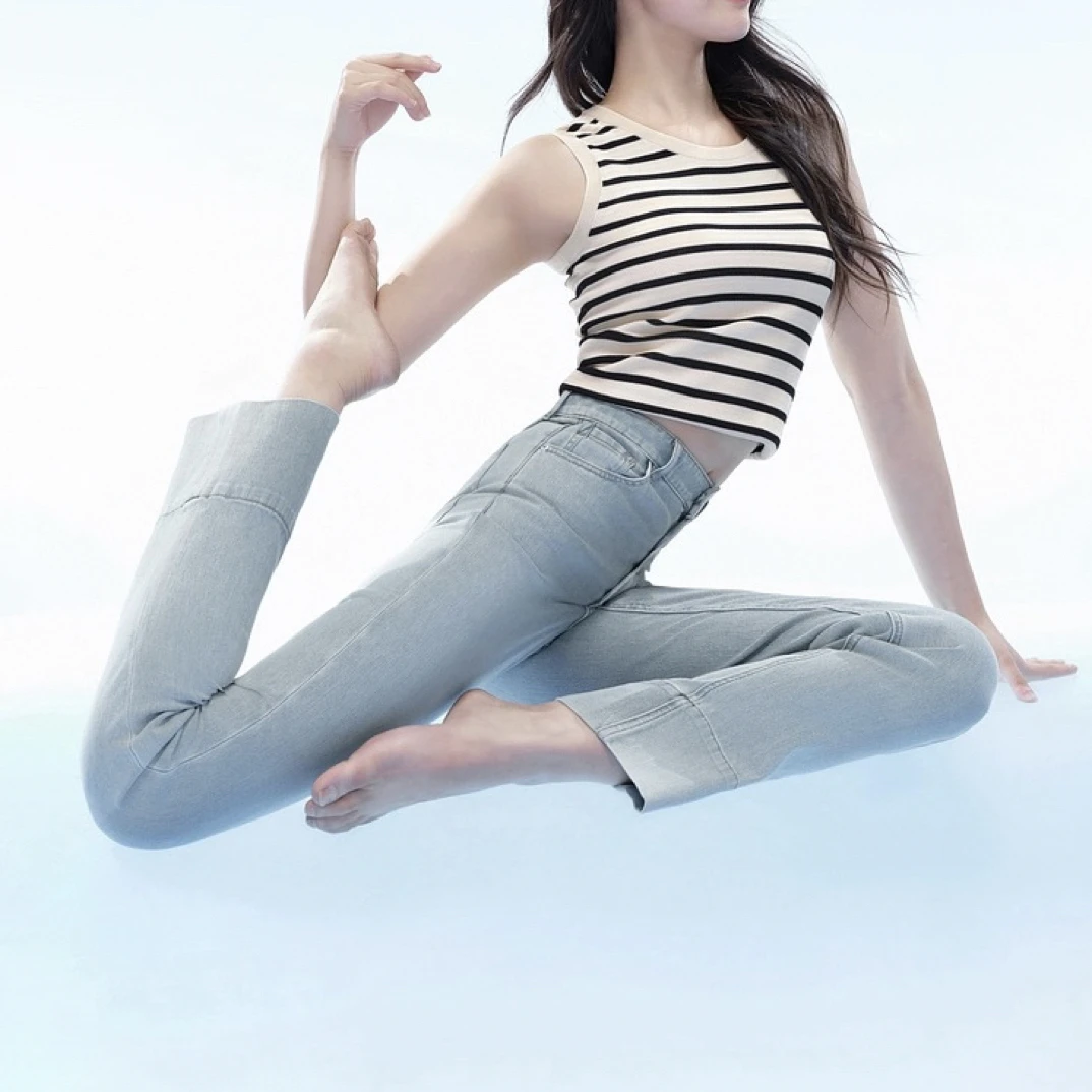 092403 伊～【冰皮万向弹】显瘦直筒烟管女秋季新款牛仔裤女