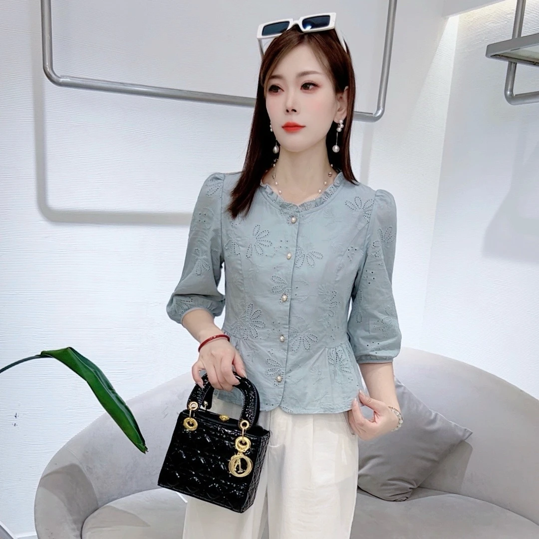 A8703法式花边圆领衬衫女早秋新款洋气减龄显瘦百搭上衣