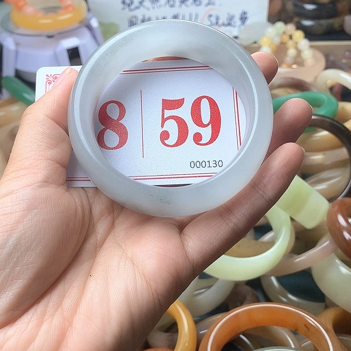 石英质玉（黄龙玉）未镶嵌手镯