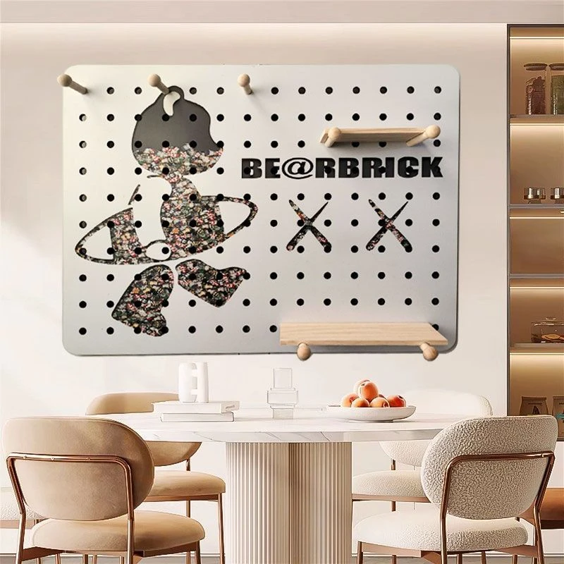洞洞板装饰画卧室玄关免打孔客厅装饰画挂画置物收纳暴力熊