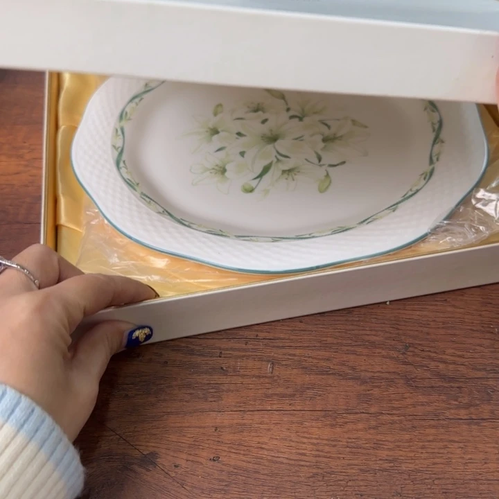 晴***哩一个陶瓷物件哈哈哈