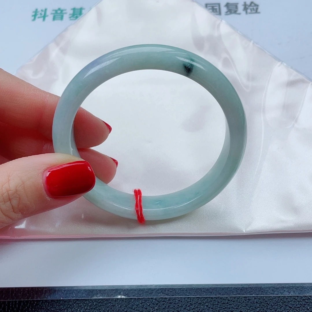 翡翠未镶嵌手镯圈口58宽12厚8