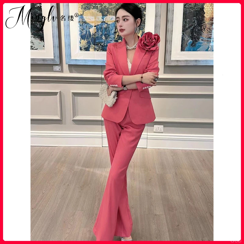 高端粉色职业装气质女神范西装套装新款肩膀花朵西服微喇裤两件套