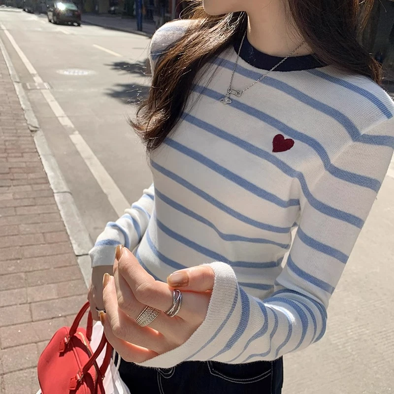 2025春季新品撞色条纹显瘦内搭针织打底衫女爱心小刺绣长袖上衣