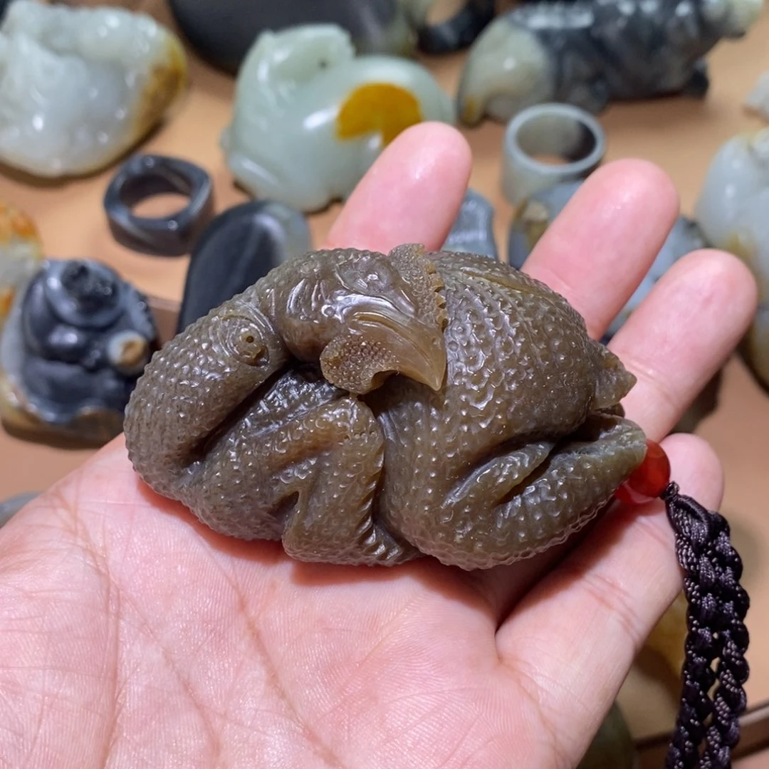 未镶嵌和田玉摆件