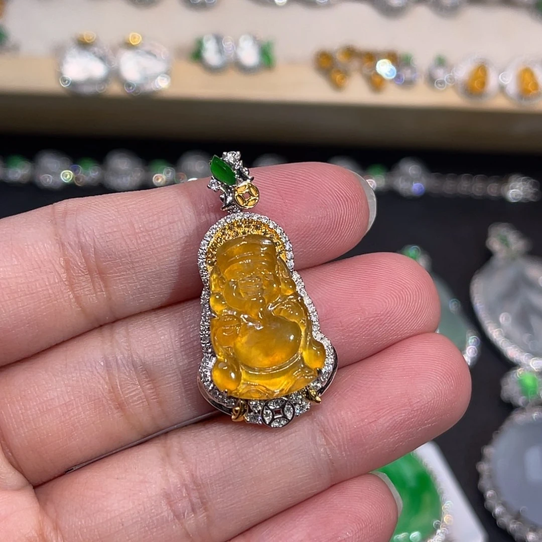 翡翠18K金镶嵌吊坠(不含链)黄翡财神爷