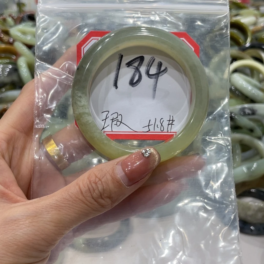 蛇纹石玉戒指未镶嵌