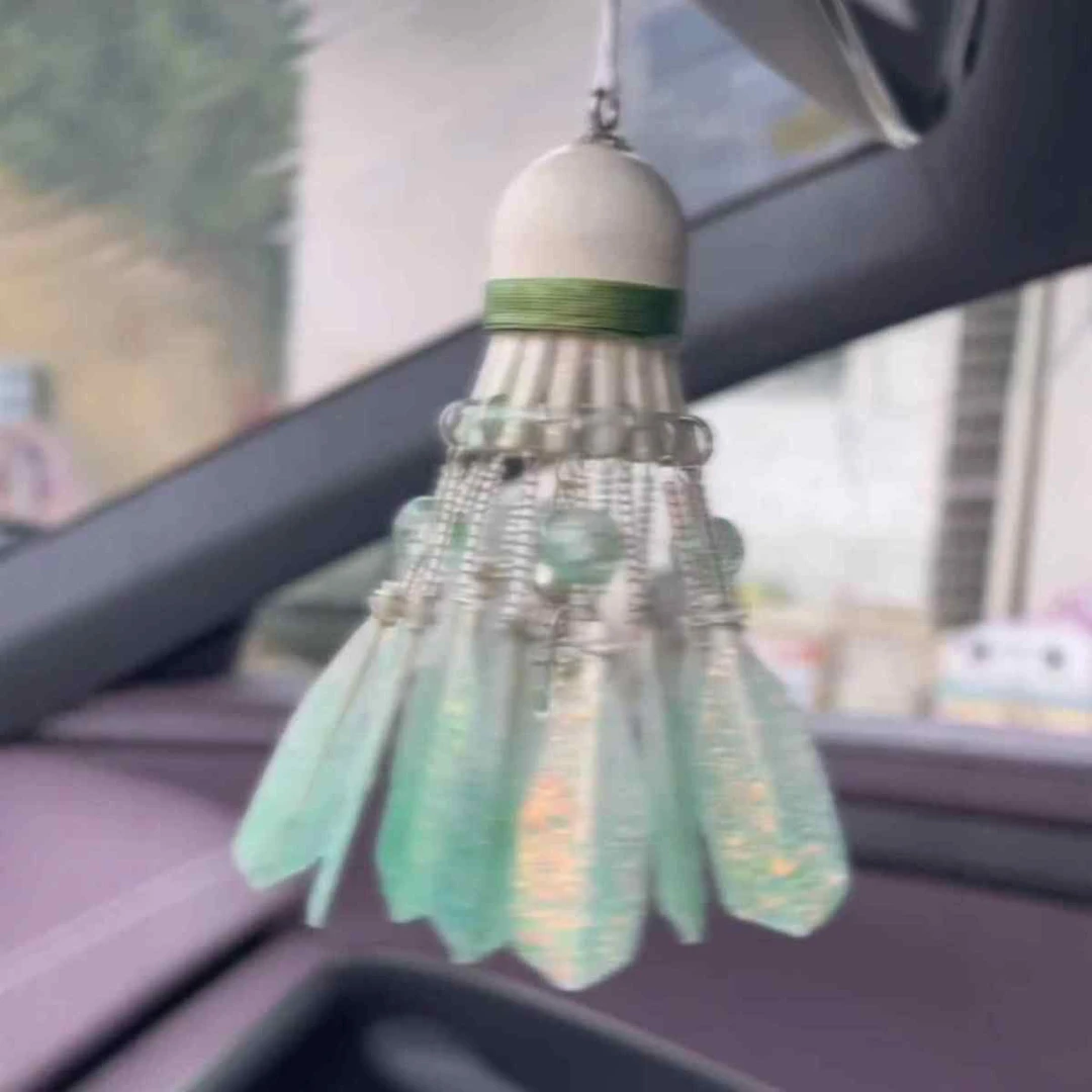 【香蕉】七夕梦幻蝴蝶碎冰羽毛球挂件diy串珠材料送球搭子对象礼物