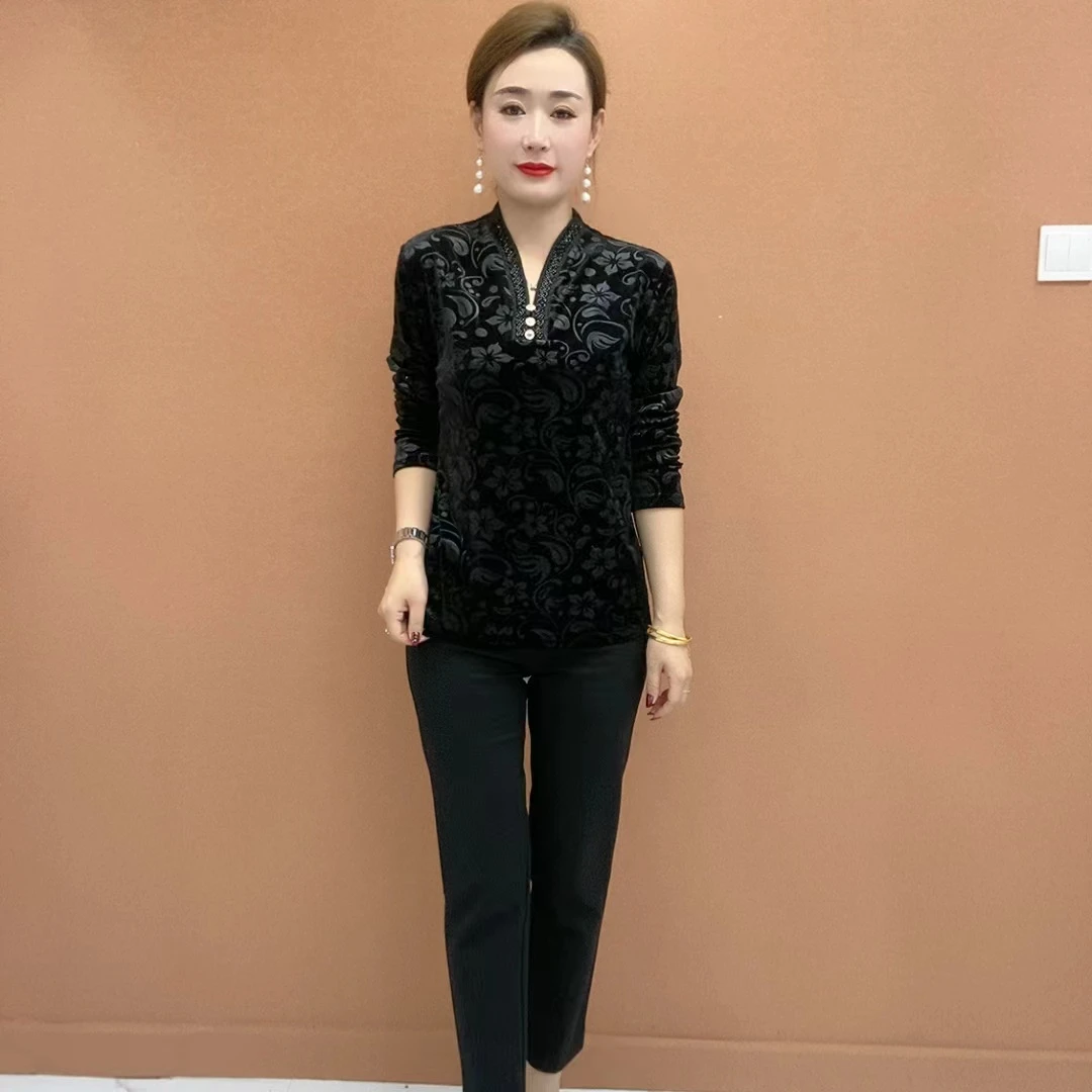 中老年妈妈装2025春秋提花金丝绒长袖T恤打底衫显瘦V领上衣