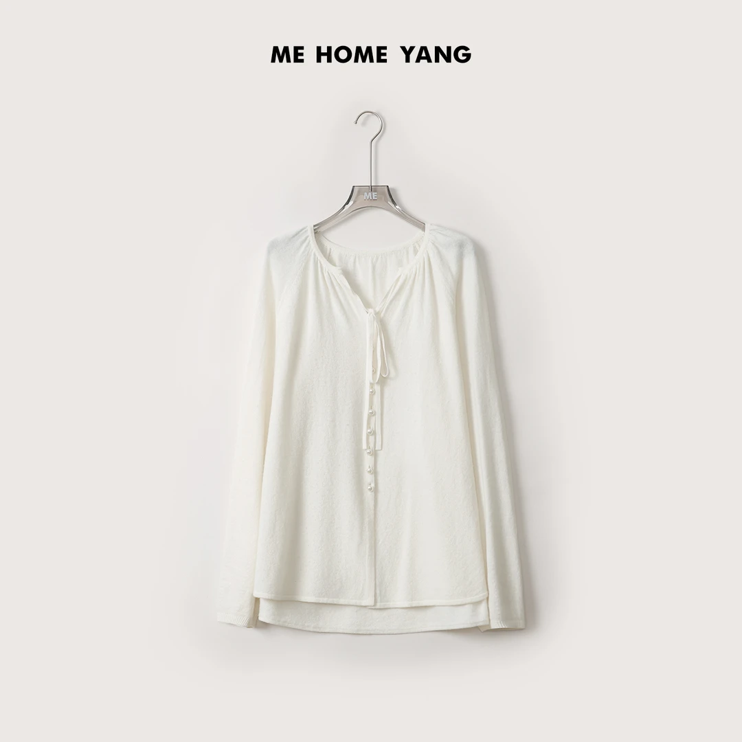 ME【松贝】100绵羊毛系带圆领针织半门襟侧开叉设计感毛衣MEQA3162