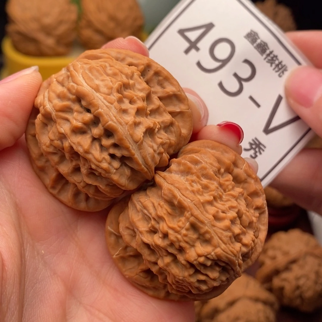 把件桃核白狮子42……