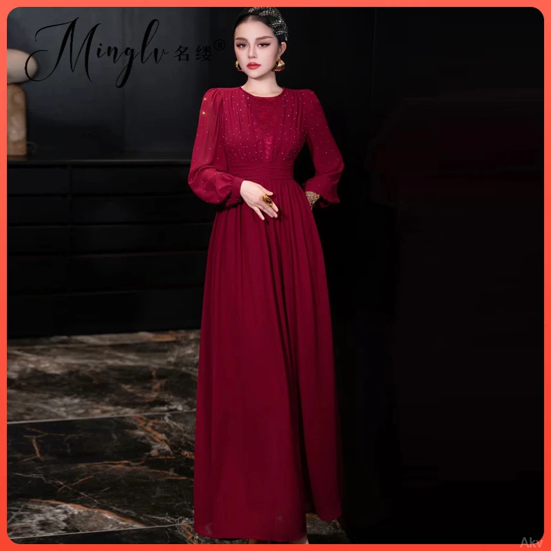 大摆连衣裙法式优雅秋季气质2025年新款长裙高端宴会礼服红色收腰