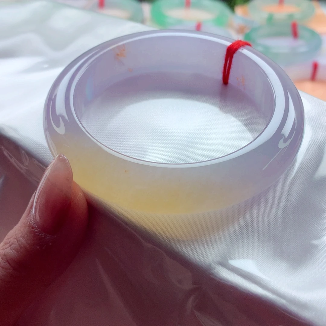 翡翠未镶嵌手镯师妹54.5双彩0毛孔完美大漏