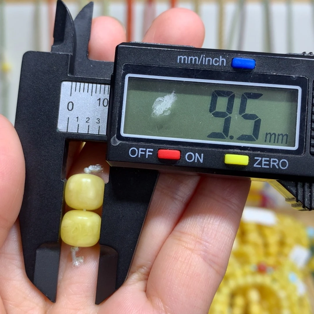 蜜蜡裸石未镶嵌特价微瑕