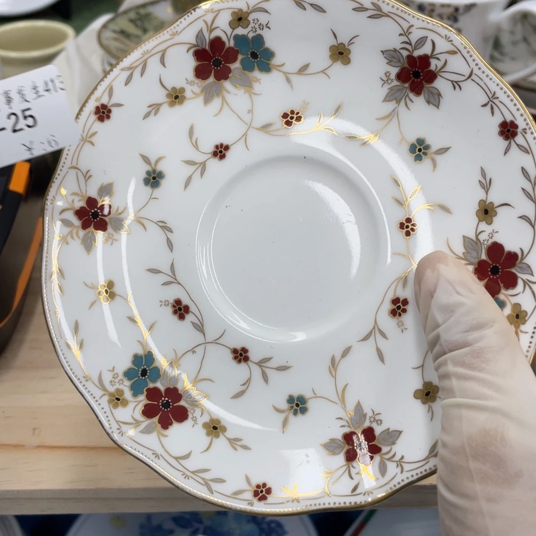 鹿屋家的美丽瓷器?****?