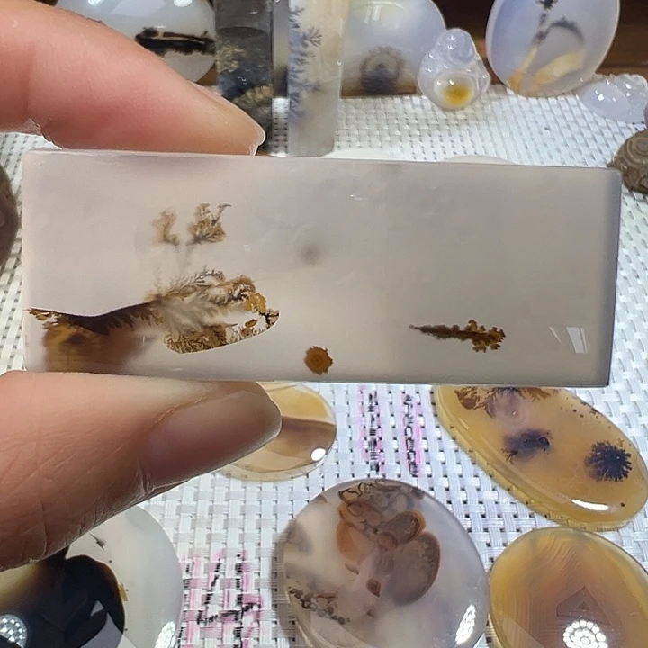 玛瑙/玉髓未镶嵌颈饰