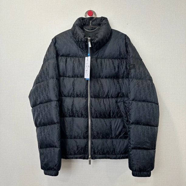 未使用 DIOR/迪奥 满印羽绒服/尺码52/编号11719