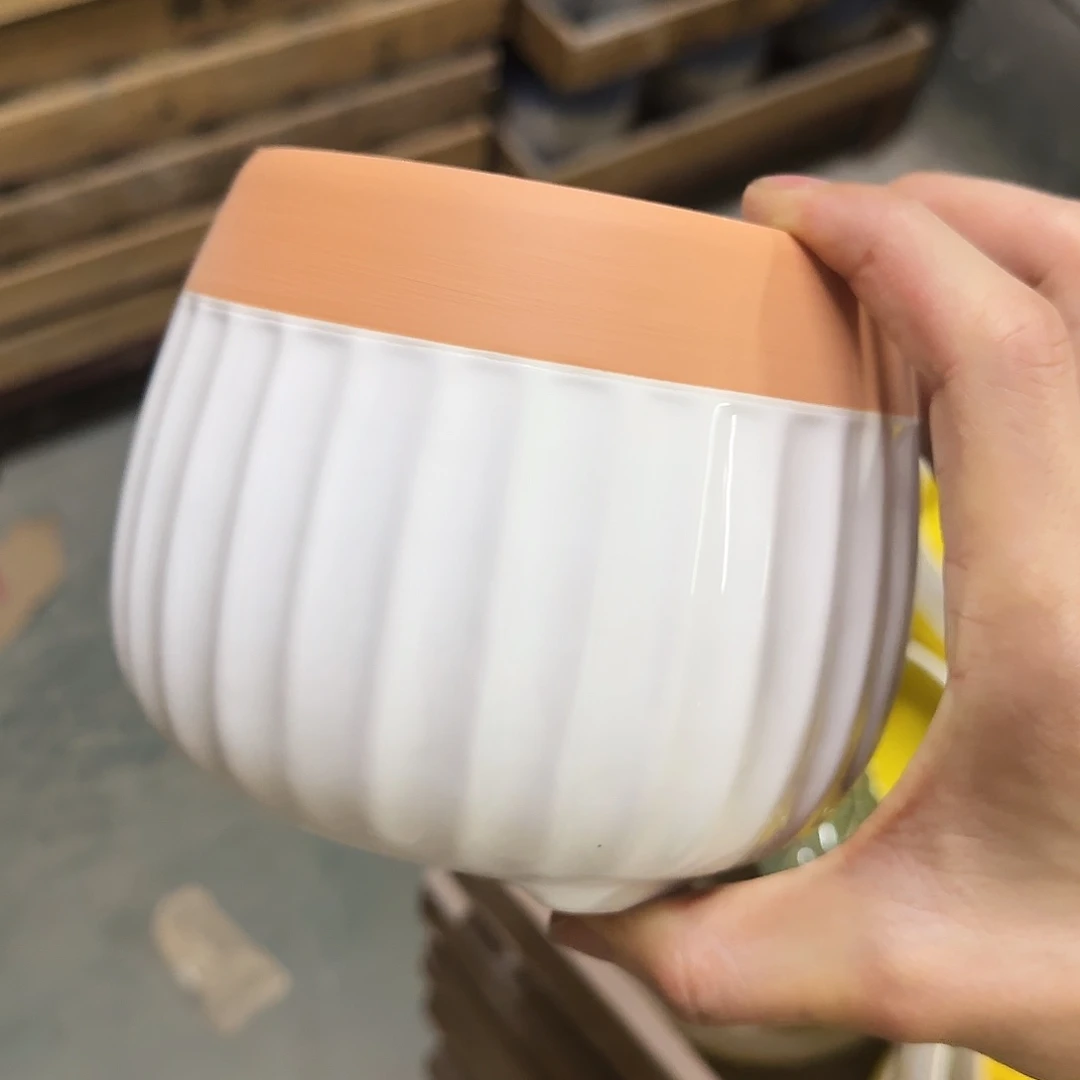 福利局库存尾单·有孔花盆当天满9元发