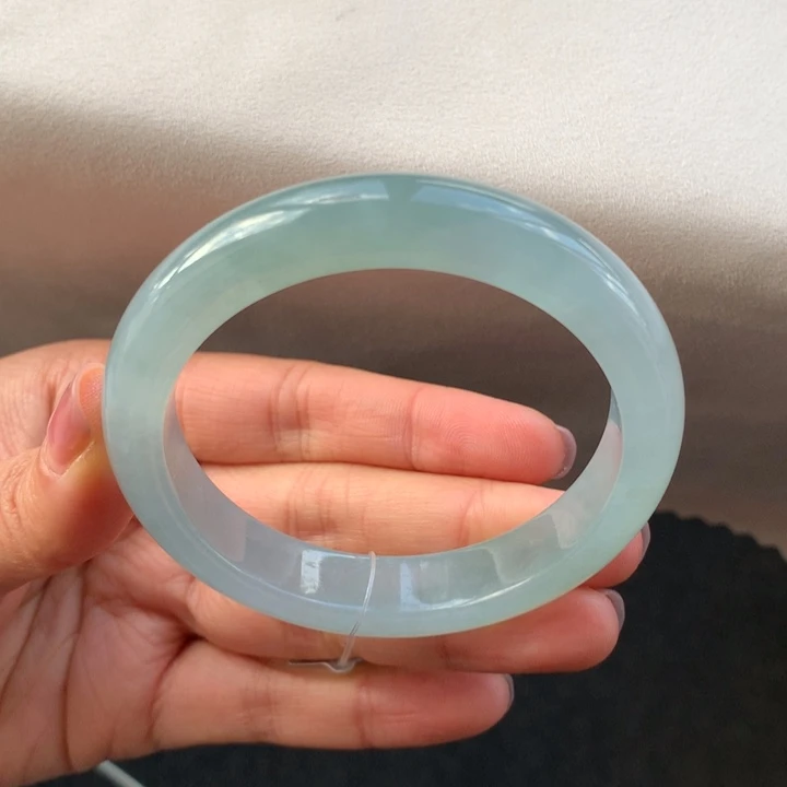 翡翠手镯未镶嵌翡翠手镯53