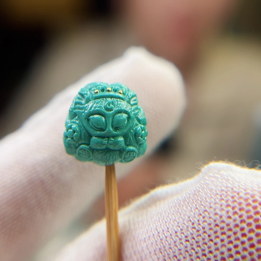 未镶嵌绿松石珠宝奇石