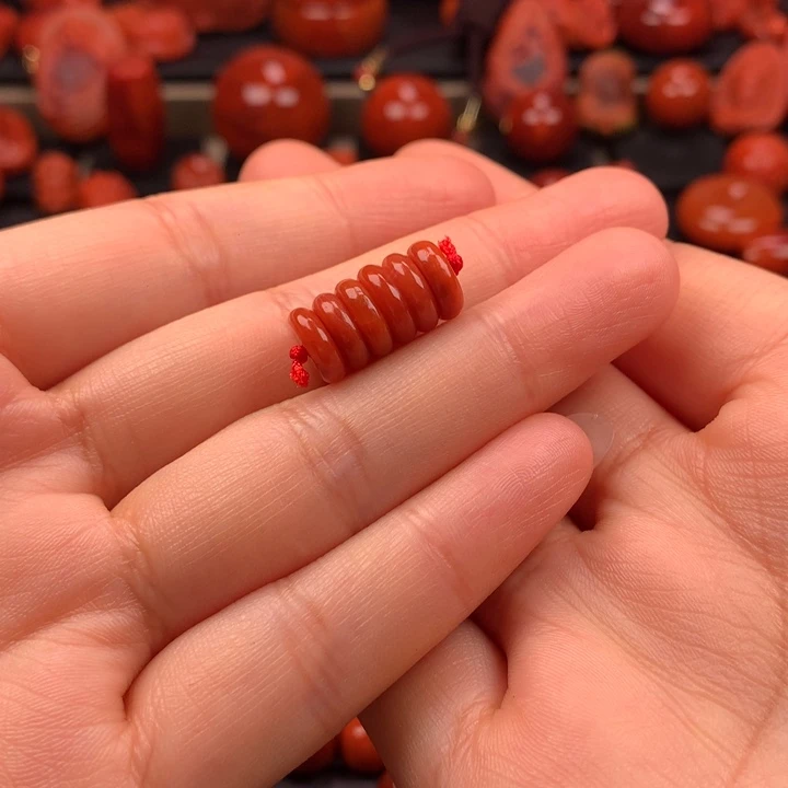 未镶嵌隔片9MM+南红玛瑙