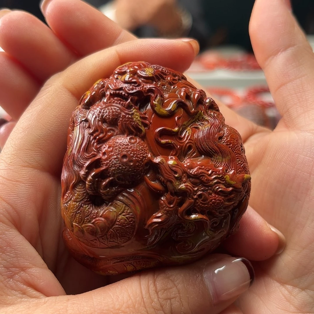 红***发南红玛瑙未镶嵌珠宝奇石