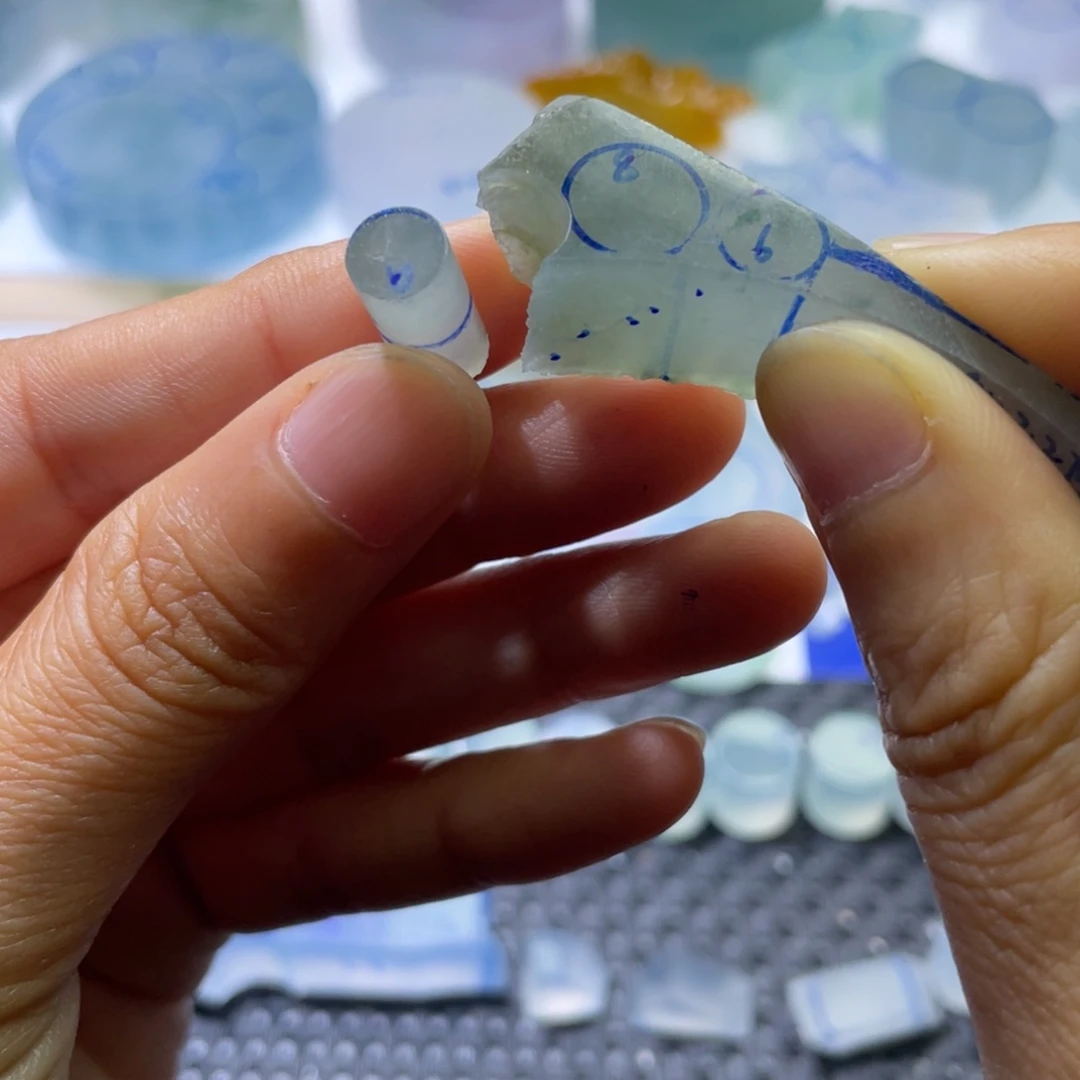 钱***来未镶嵌定制翡翠福利三颗珠子