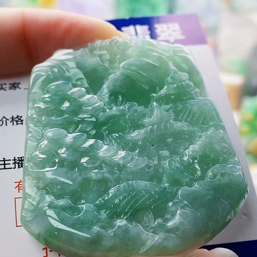 吊坠(不含链)未镶嵌翡翠