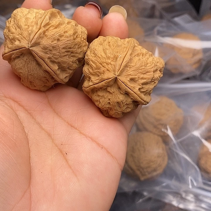 文玩核桃把件    2