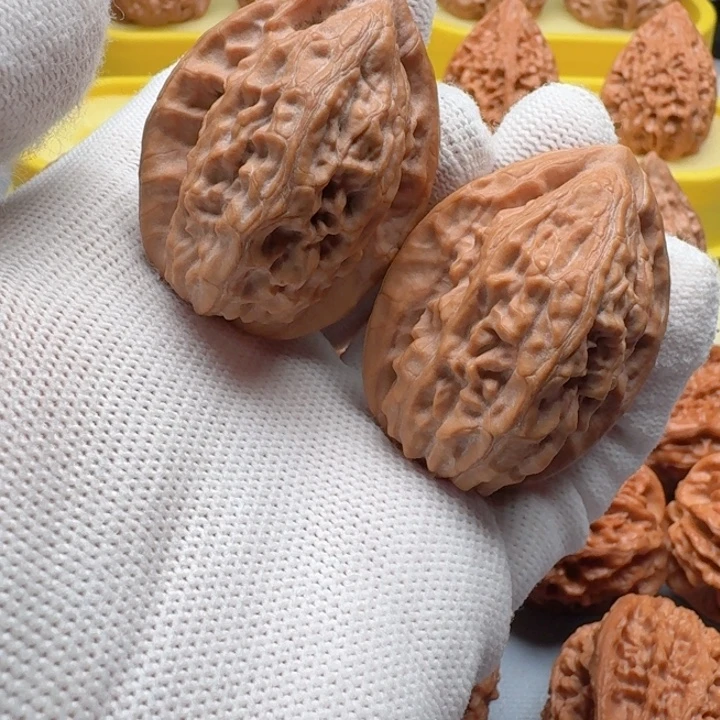 核桃精品红袍鸡心