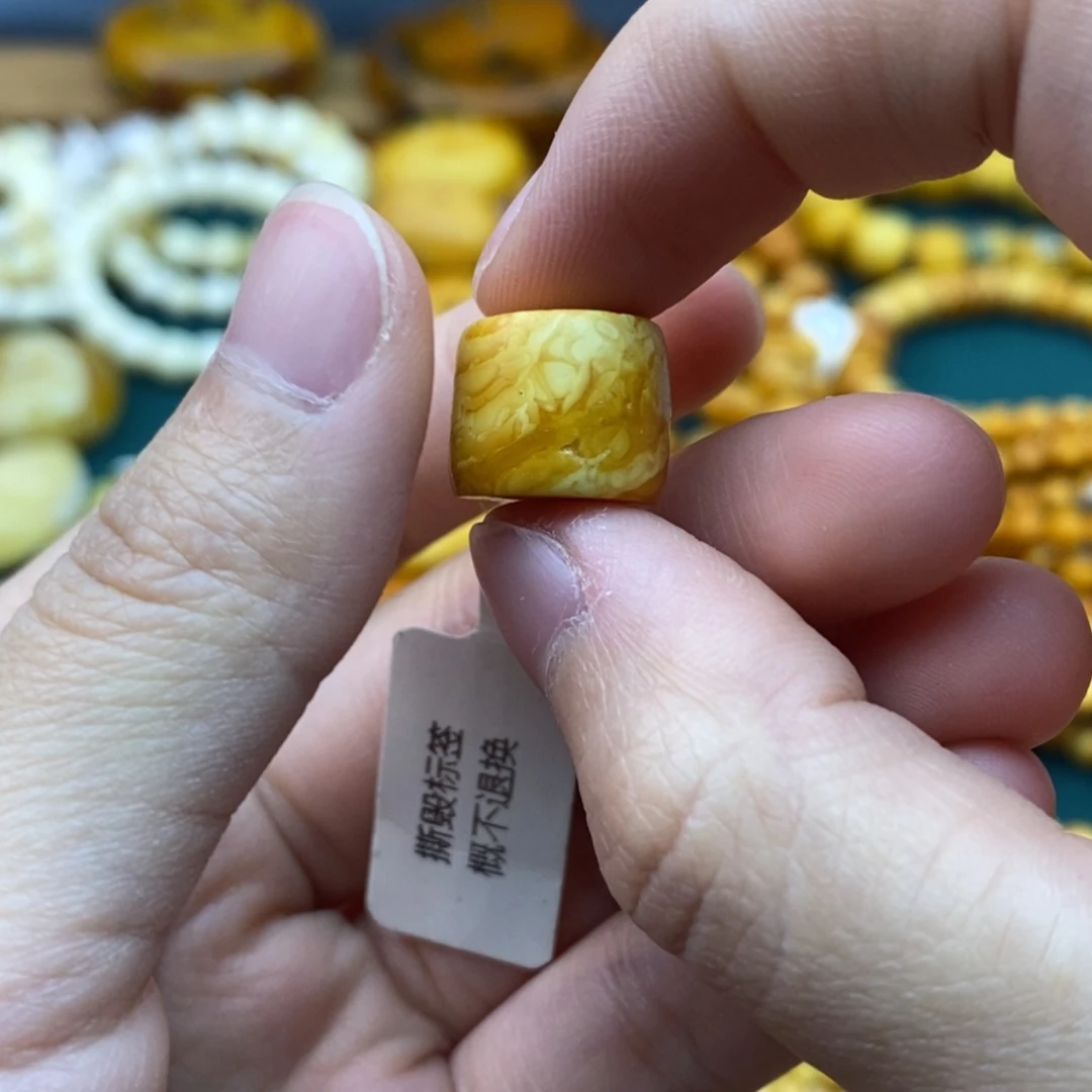 【闪购商品】琥珀未镶嵌珠宝奇石