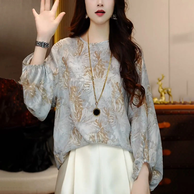 法式碎花衬衫女士春季2025年新款设计感宽松显瘦洋气小衫休闲上衣